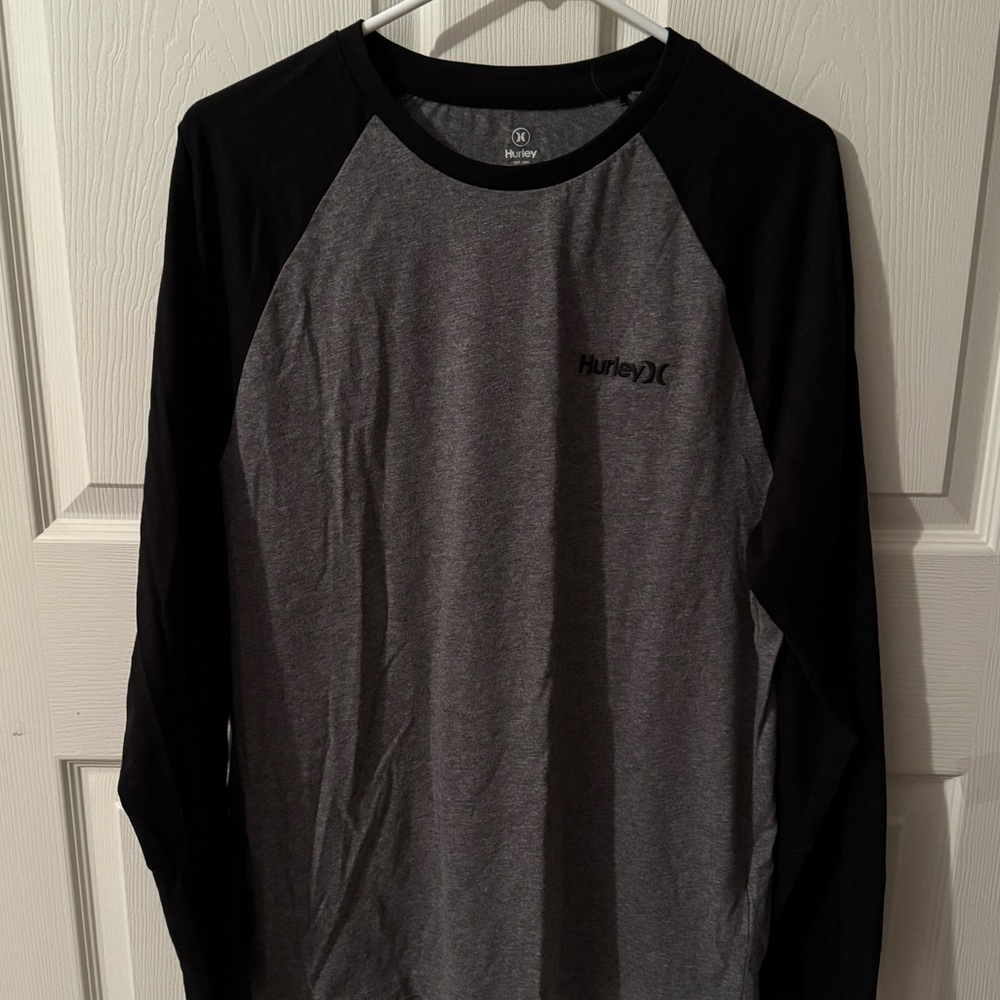 HURLEY Long Sleeve T-Shirt NWOT size M